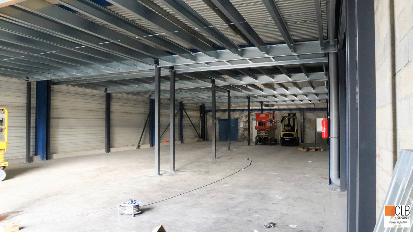 Plateforme de stockage métallique pour Locaux industriel à Nimes dans le GARD