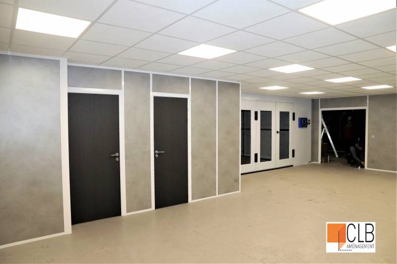 Cloisons Amovibles avec portes à Salon de Provence dans les Bouches du Rhône